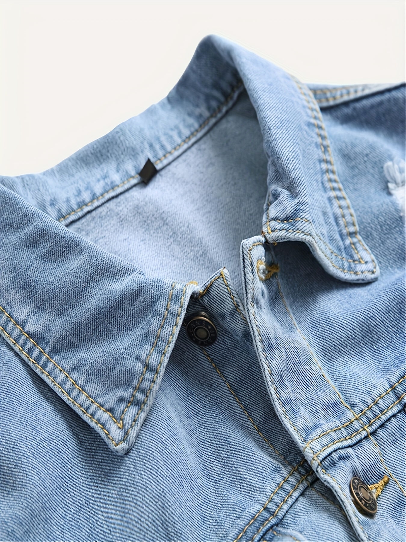 Men's Versatile Denim Pullover Jacket – Light Blue – view 7
