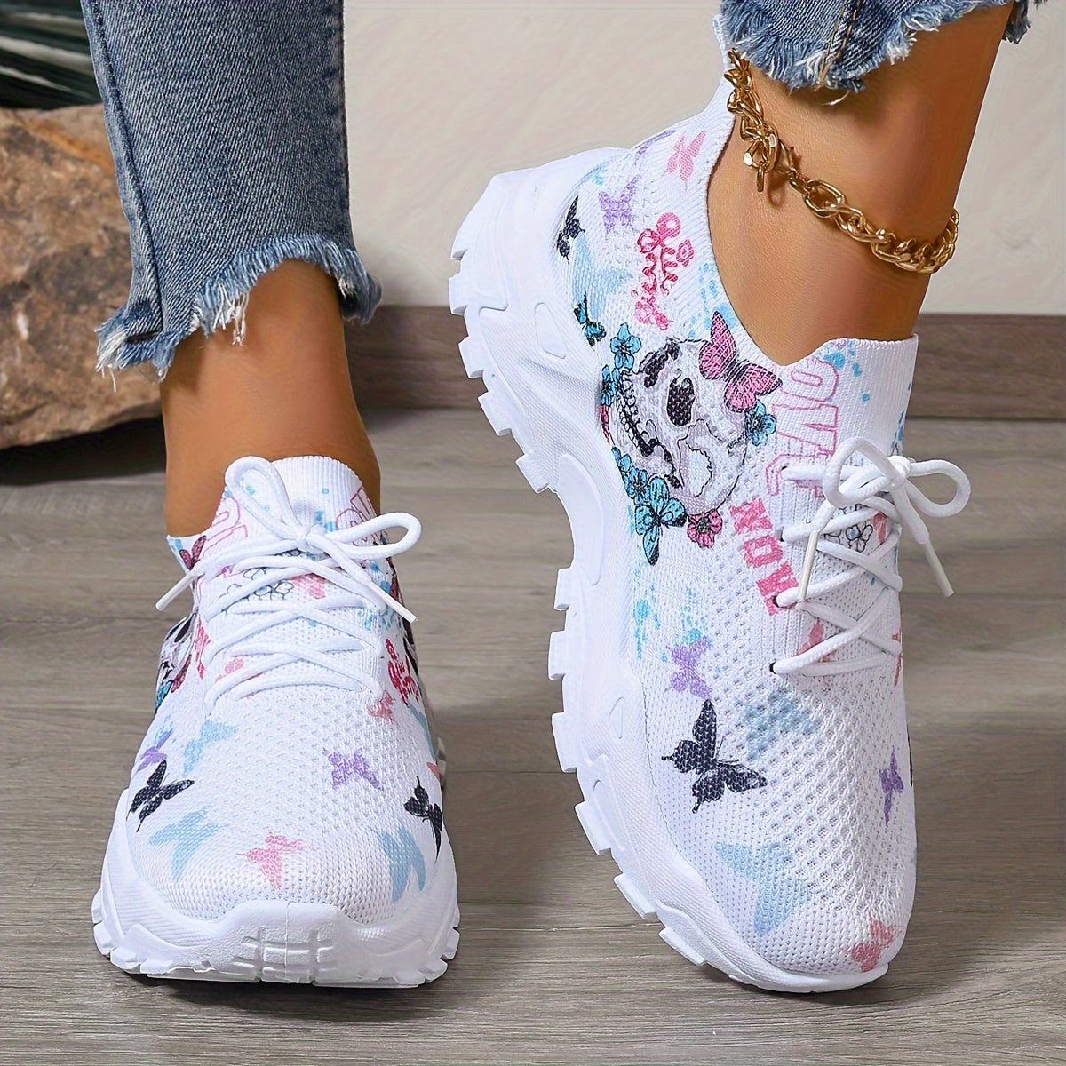 Women's Athletic Shoes - Lace-Up Design – White – view 6