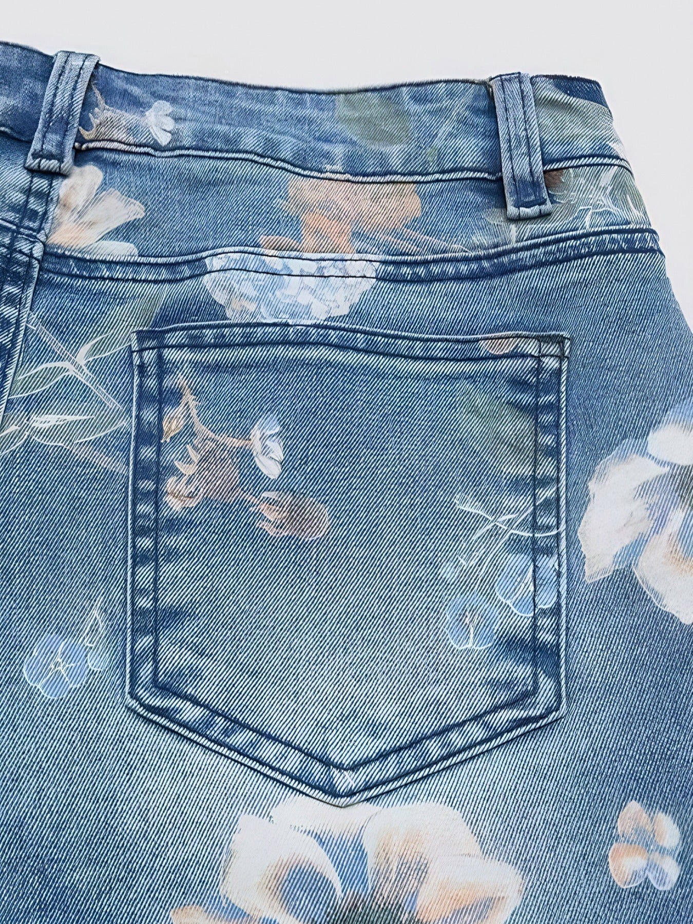 Women's High-Waist Denim Shorts - Clean Finish Floral Print detail view