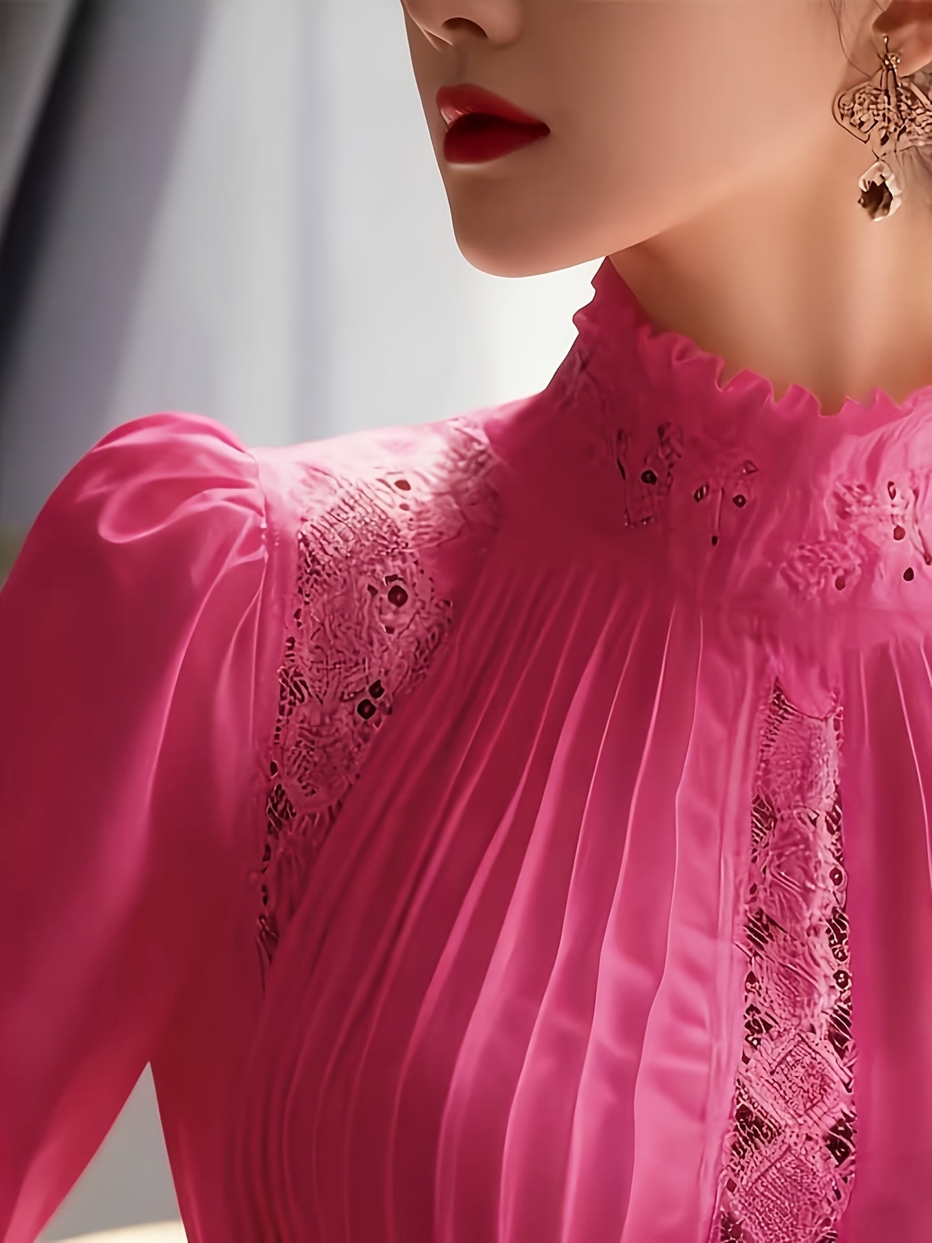 Women's Lace Detail T-Shirt - Regular Fit detail view
