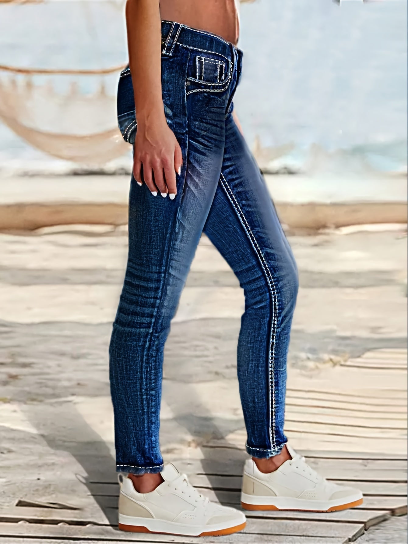 Women's Skinny Jeans - Dark Blue Pocket Detail Stretch detail view