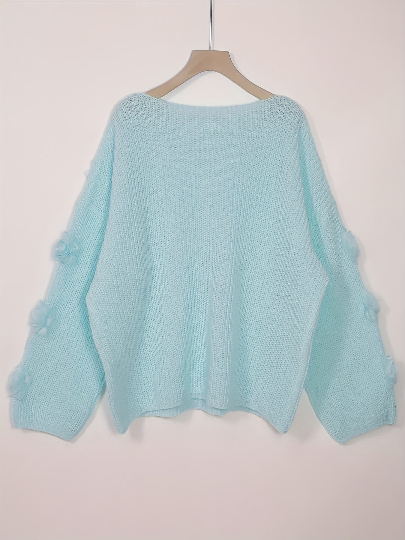 Women's Textured Pullover Sweater - Relaxed Fit Classic Neck detail view