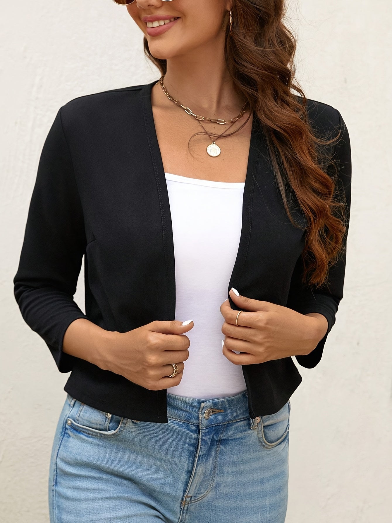 Women's Versatile Denim Pullover Jacket – Sizes S–XL detail view