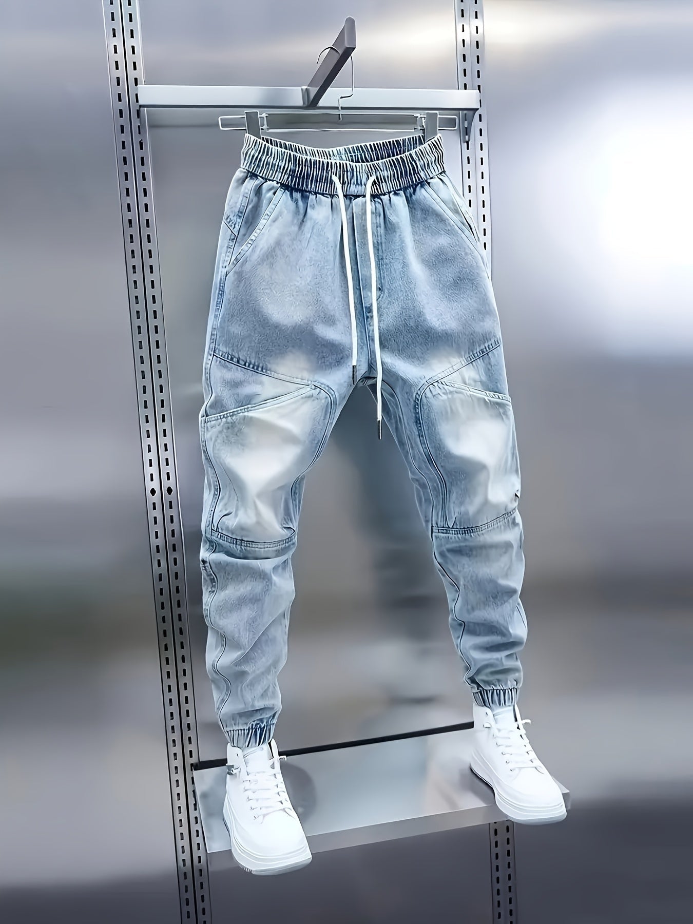 Women's light-wash denim cargo joggers with drawstring waist – view 7
