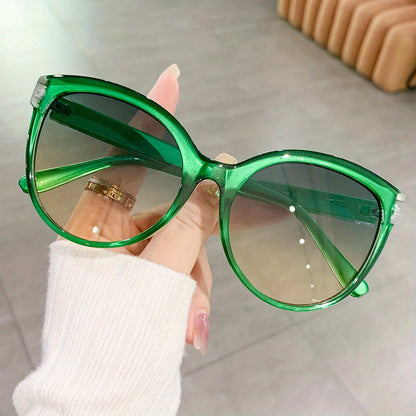 Oversized Cat Eye Sunglasses for Women Men Y2K Fashion Luxury Shades UV Protection Lightweight Beach Vacation Travel Eyewear Leopard Floral Multi-Color