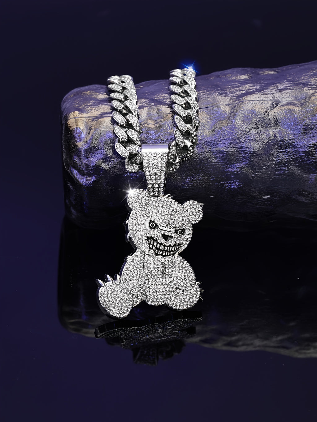 The Hip-hop Bear Pendant 925 is perfect for daily wear at parties, music festivals and gatherings