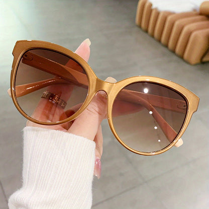 Oversized Cat Eye Sunglasses for Women Men Y2K Fashion Luxury Shades UV Protection Lightweight Beach Vacation Travel Eyewear Leopard Floral Multi-Color