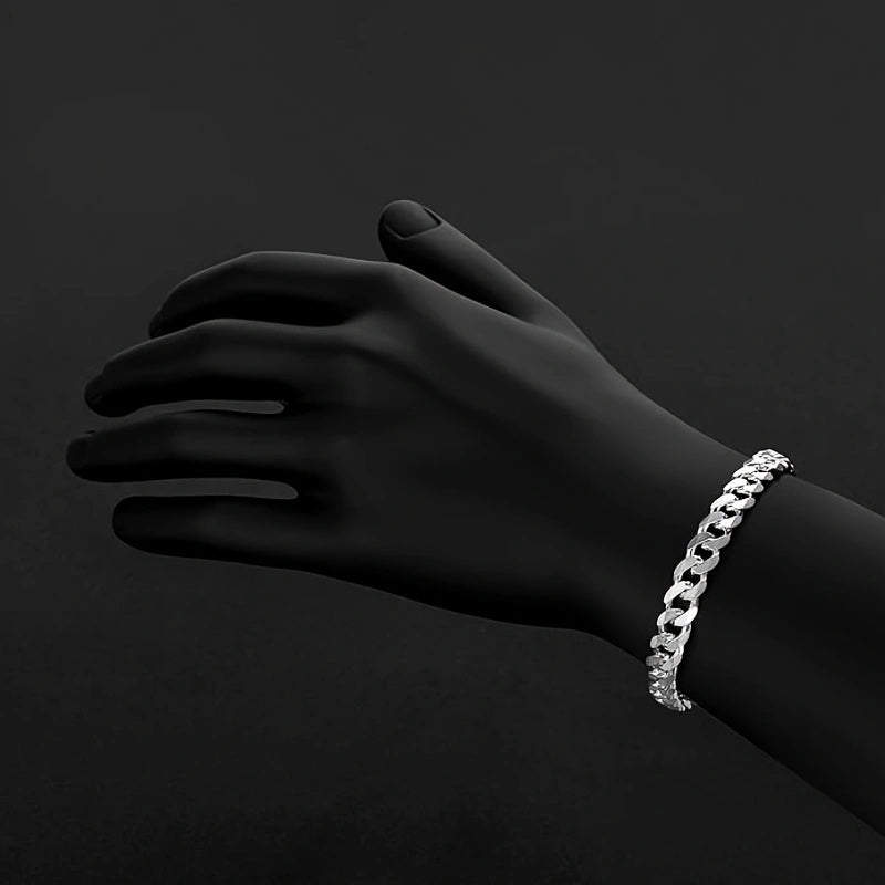 A 925 Sterling Silver Cuban Chain Necklace, Suitable for Men, Width 10Mm, Length 20-24 Inches, Anti-Allergic Sports-Themed Jewelry, Stylish Pendant-Free Design