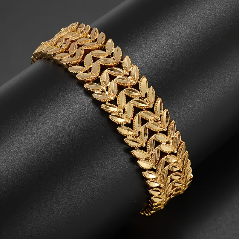 1 Elegant And High-Quality 316 Stainless Steel Butterfly Bracelet - Hypoallergenic And Nickel Free Copper Suitable for Daily And Special Occasions As A Gift for Couples. Suitable for Multiple Holidays Such As Christmas Gift