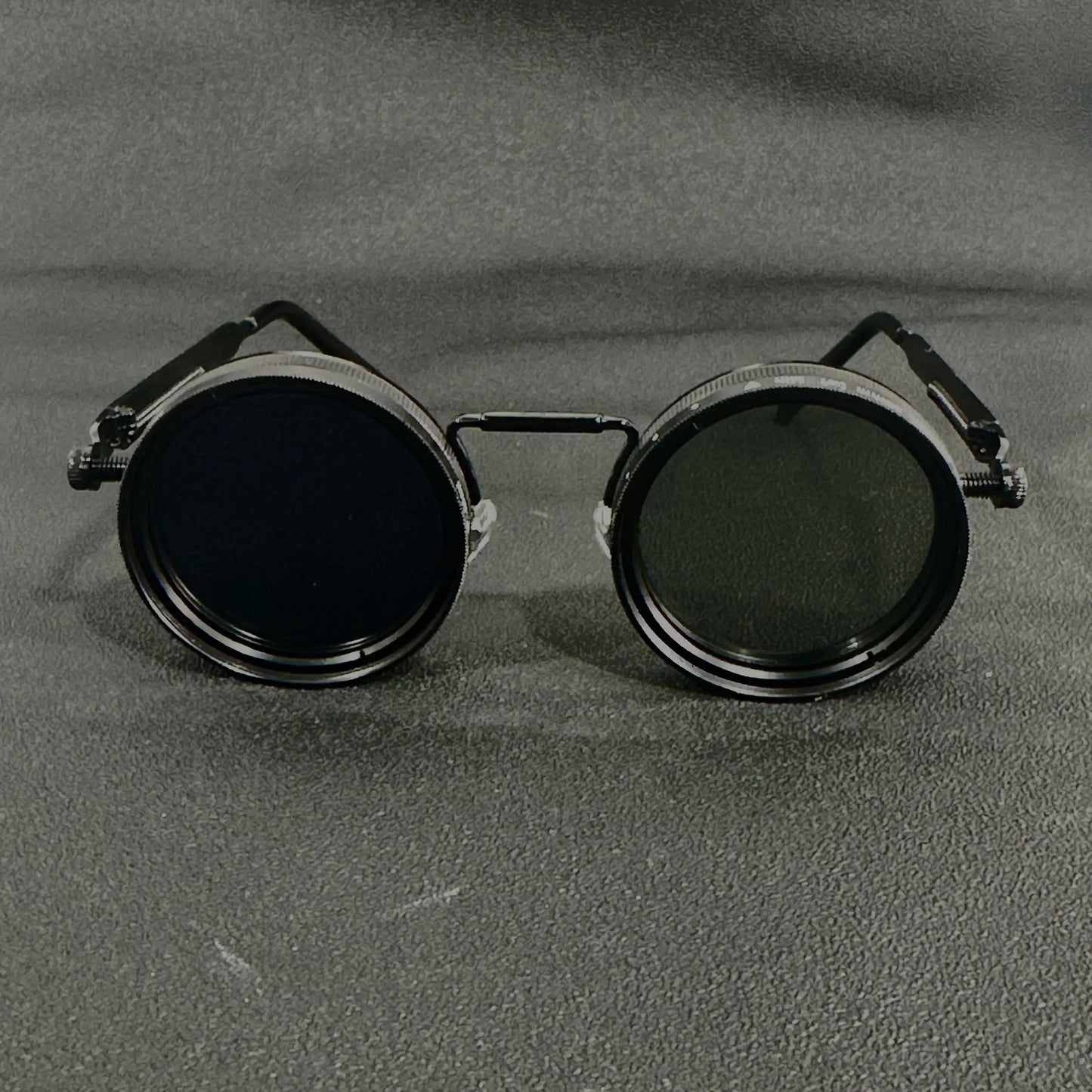 Steampunk Glasses Vintage Flip Spin Adjustable Gradient Lens – Alloy Frame Interchangeable Lens Eyewear for Men Women, Festival Party Cosplay Rave Halloween, Black Gold