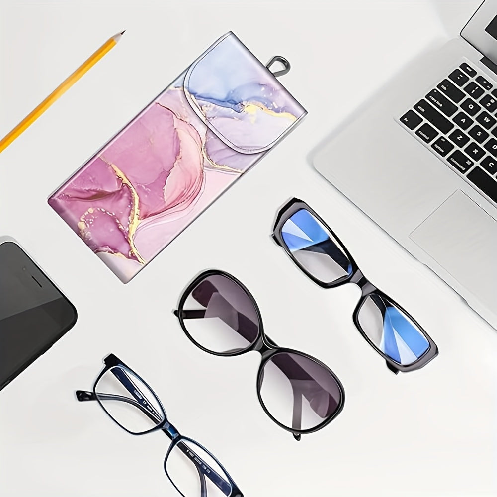 Portable Eyeglass Case Made of Vegan Faux Leather, Featuring a Double Design And a Carabiner Hook, Ideal for Protecting Glasses from Scratches