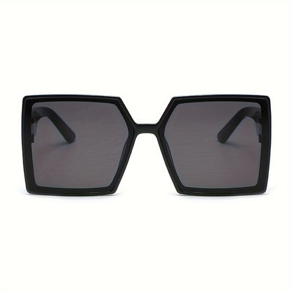 Oversized Fashion Glasses for Women Black Gray Dramatic High-End Luxury Style Statement Eyewear Bold Chic Frames for Daily Wear Street Style Photography