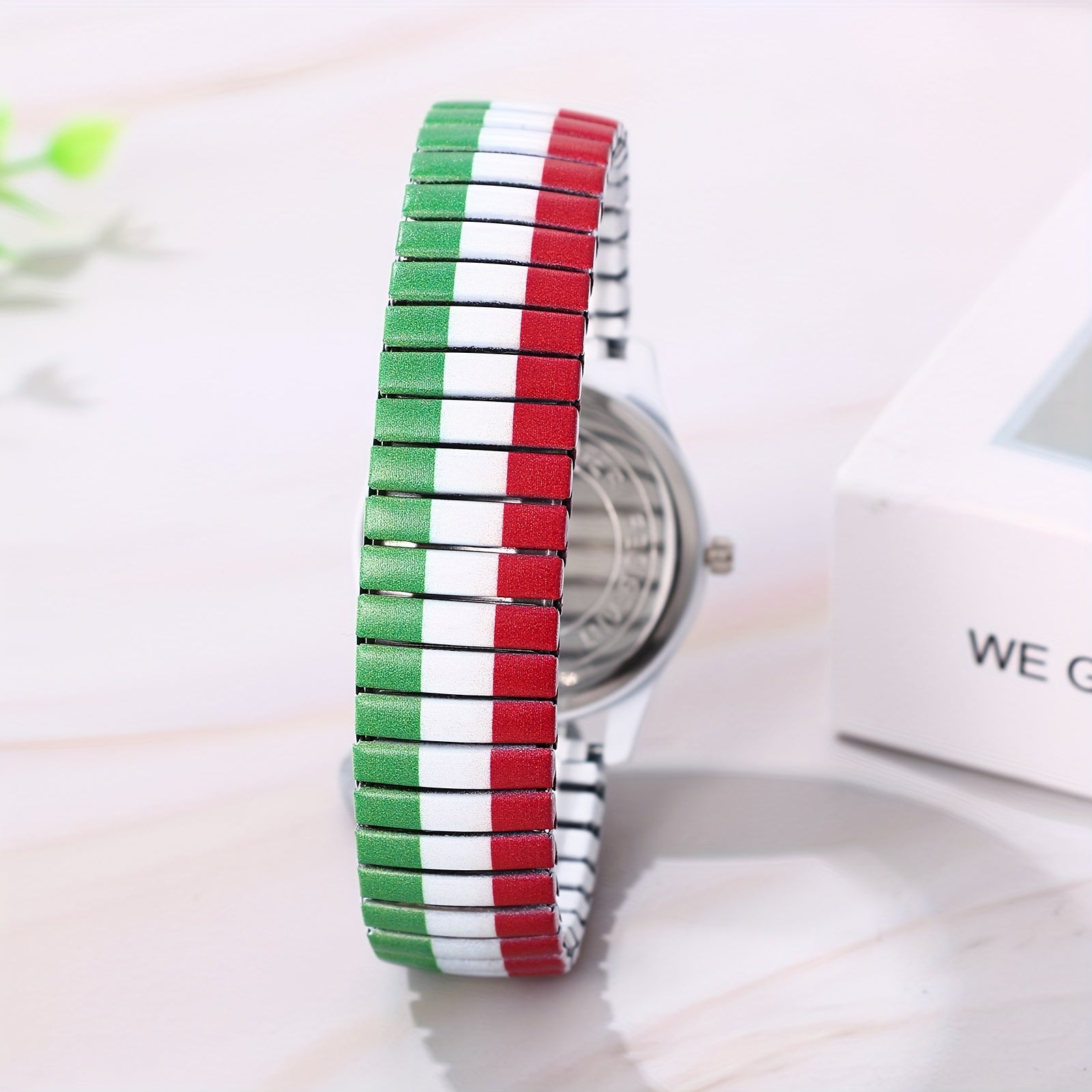 Italian Flag Color Stretch Watch for Men & Women - Analog Quartz Wristwatch with Stainless Steel Band, Large Arabic Numerals, Easy-to-Read Dial, Perfect for Seniors & Italy National Day Gifts, Patriotic Accessory | Bold Analog Watch | Clear Numeral Displa