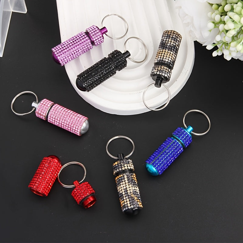 7pcs Rhinestone Alloy Storage Can Keychains Set, First Aid Box Keychains, Pillcase Keychain, Mini Pill Bottle, with Keychain, Suitable for Travel, Outdoor, Waterproof Pill Storage Box, Suitable for Car Pendant, Luggage Pendant