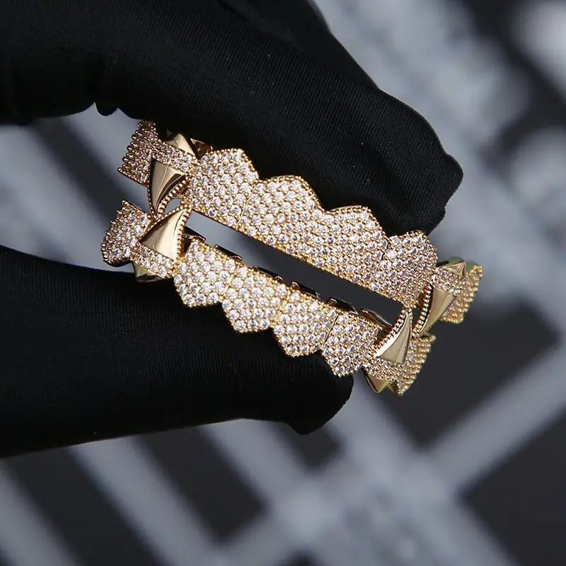 Body Jewelry - Hip Hop Grillz 16 Teeth Upper Lower Set Gold Silver Bling Punk Teeth - product detail view 9
