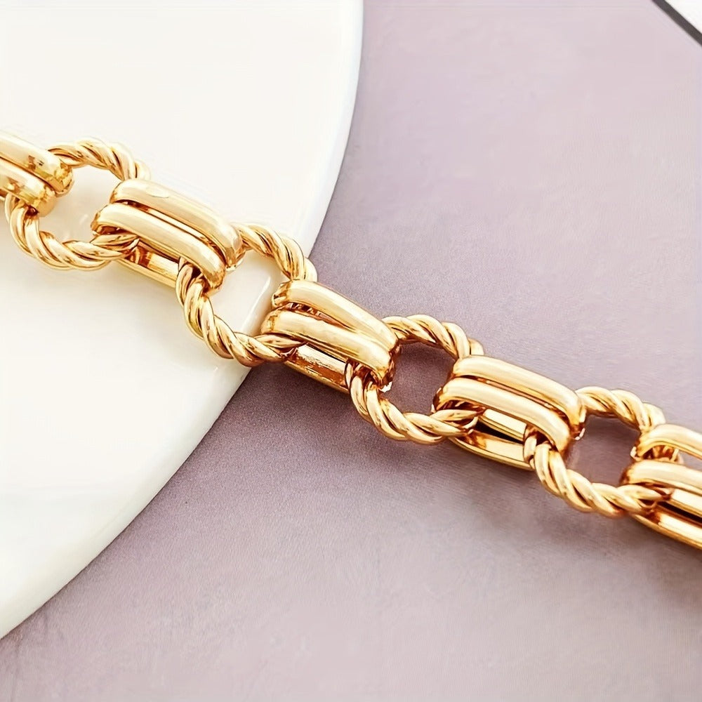 Bracelet for Women - Gold Link Chain for - Fashionable Electroplated Alloy Chain with Lobster - product detail view 9