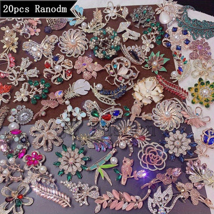 Brooch Pin - for Women 20 Pack Mixed Flower Rhinestone Crystal Faux Pearl - Elegant - product detail view 3