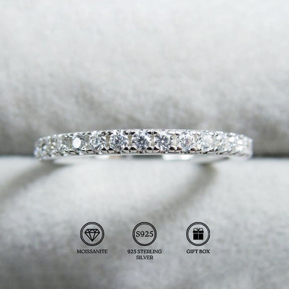 Moissanite Wedding Band 925 Sterling Silver 0.1 Carat Round Cut Ring Elegant Shining Engagement Ring for Women Size 5 6 7 8 9 10