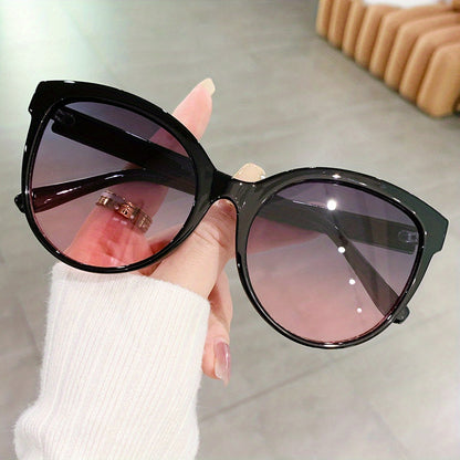 Oversized Cat Eye Sunglasses for Women Men Y2K Fashion Luxury Shades UV Protection Lightweight Beach Vacation Travel Eyewear Leopard Floral Multi-Color