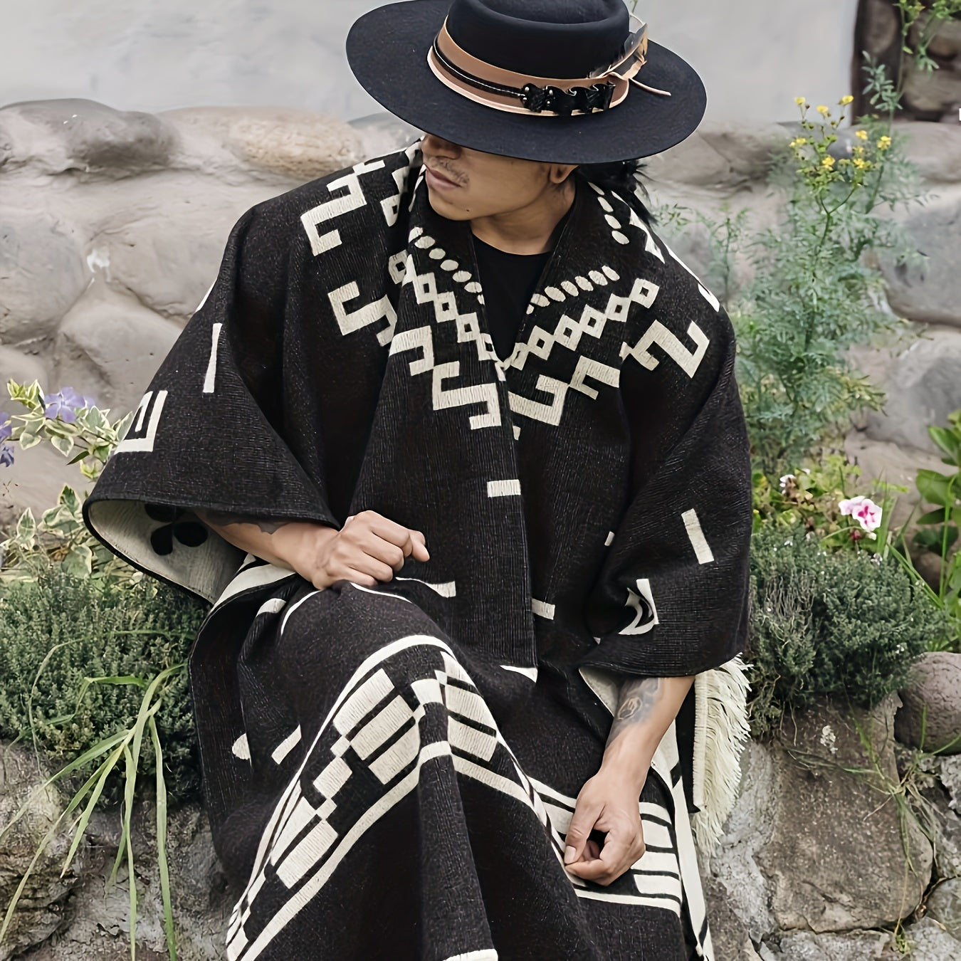 Men's Vintage-Style Warm Poncho - Geometric Pattern, Tassel Detail, Cozy Acrylic Shawl for Outdoor Adventures