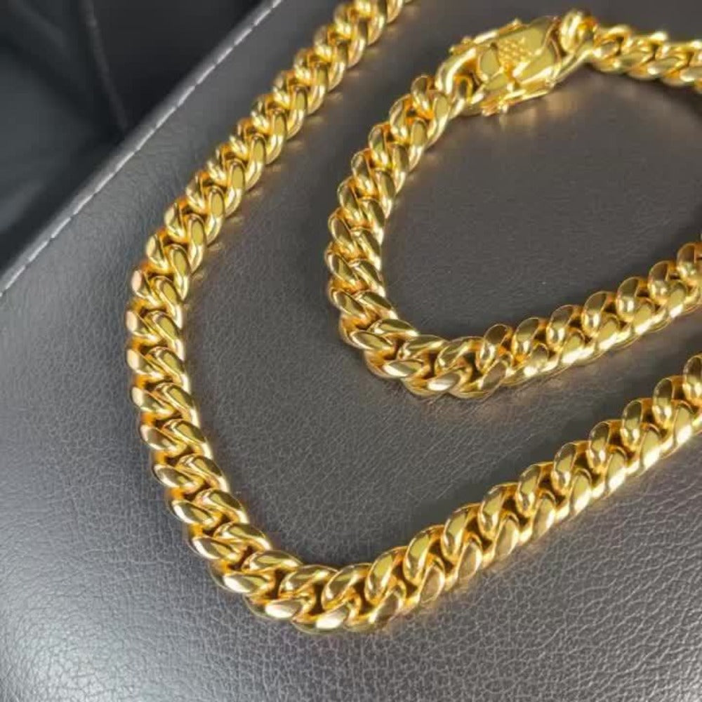 Cuban Link Chain Necklace - Gold & Bracelet Set for Men 2pcs - 18K Gold Plated 316L Stainless Steel - product detail view 9