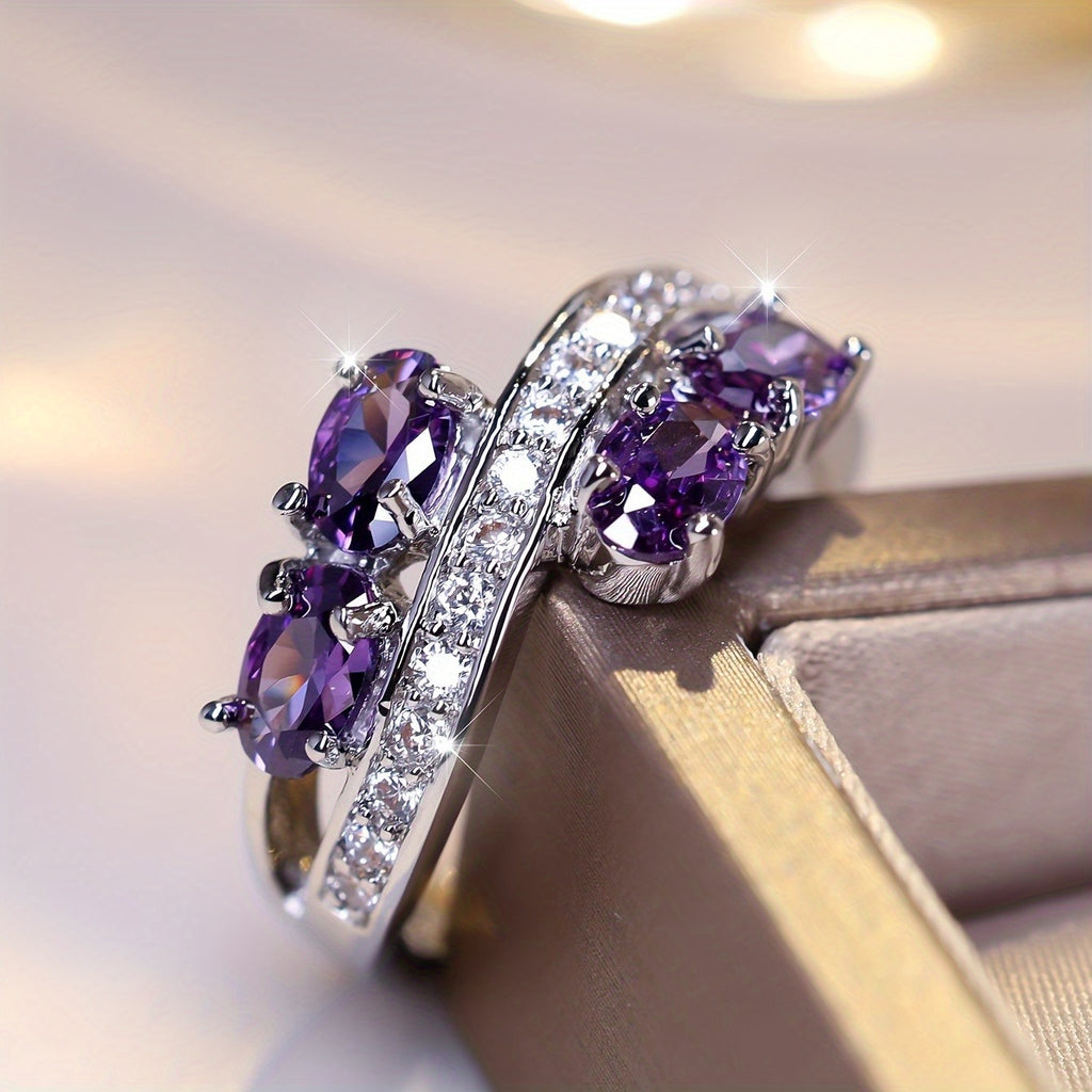 [Bride Wedding Ring] S925 Pure Silvery Purple Charm Ring Elegant Purple Synthetic Zirconia Ladies Ring | Bride Wedding Ring, Shiny Jewelry, Creative Design, Total Weight Of The Product (2.95g)