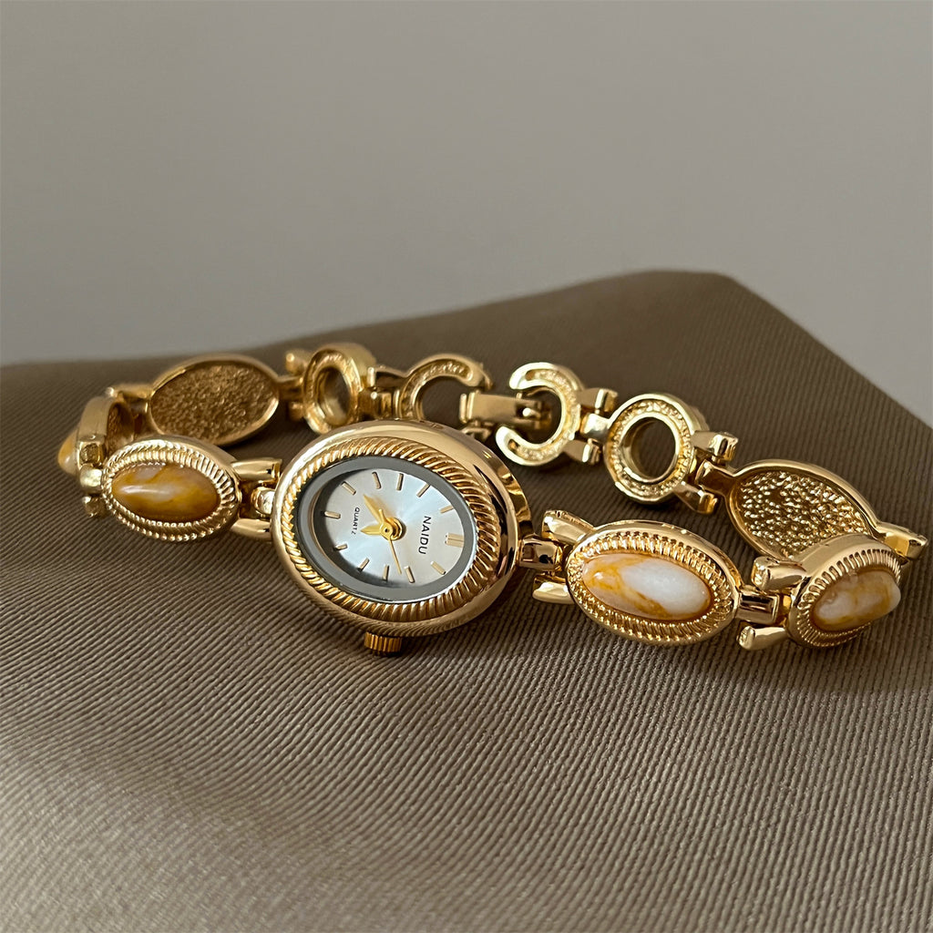 Retro Light Luxury Bracelet Watch, French Temperament Ladies Quartz Watch with Watch Band Adjust Tool