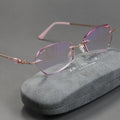 Z&L HOUSE Boutique Women's Reading Glasses, Exquisite Pink Rhinestone Embellished Lenses, Mirror Legs Unique Details Show Elegance, Comfortable Women's Reading Glasses, Gift Selection, Suitable for Halloween and Christmas Gifts