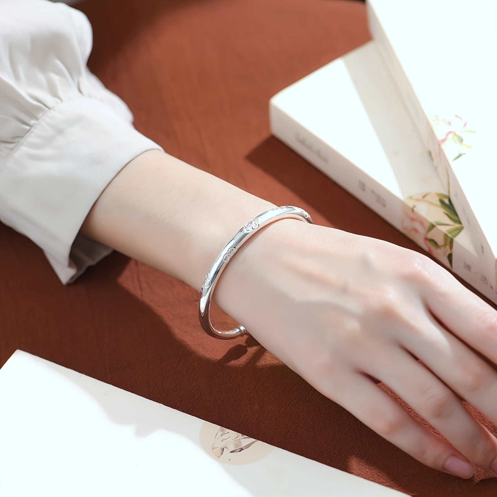 Simple Tribal Style S999 Sterling Silver Bracelet, Suitable For Women'S Daily Wear & Gift Giving, Ideal For Mother'S Day, Appropriate For All Seasons