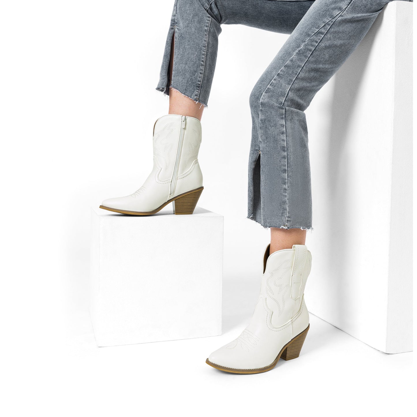 Girls Boots - Cushioned Comfort for Everyday Wear – view 4