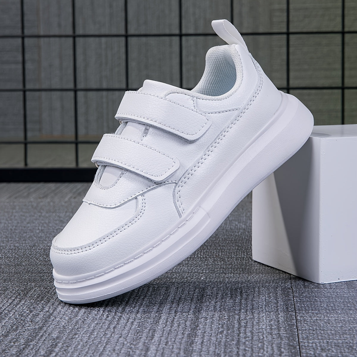 Girls Sneakers - Non-Slip Sole – view 9