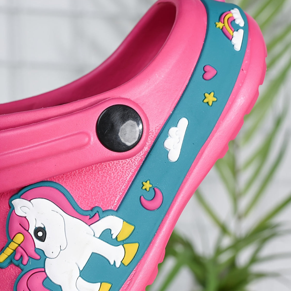 Kids' Slippers - Breathable Mesh & Lightweight – view 4