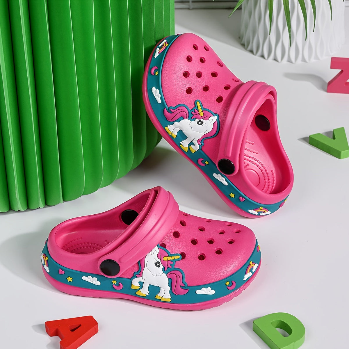 Kids' Slippers - Breathable Mesh & Lightweight – Red option – view 3