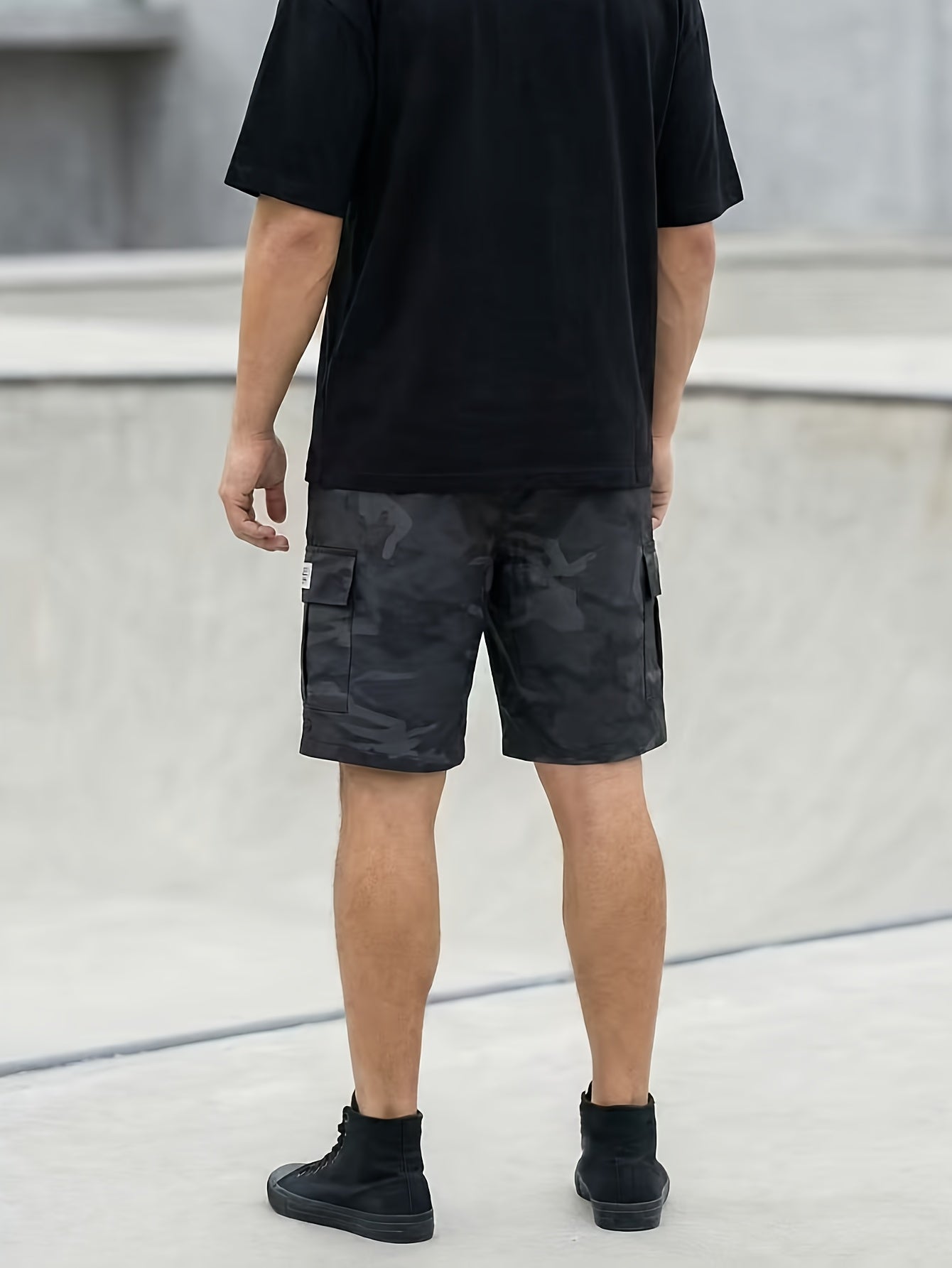 Men's Cargo Shorts - Multi Pocket – Mixed Color – view 5