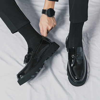 Men's Dress Shoes & Oxfords - Everyday Comfort & Durable Sole – Black detail view