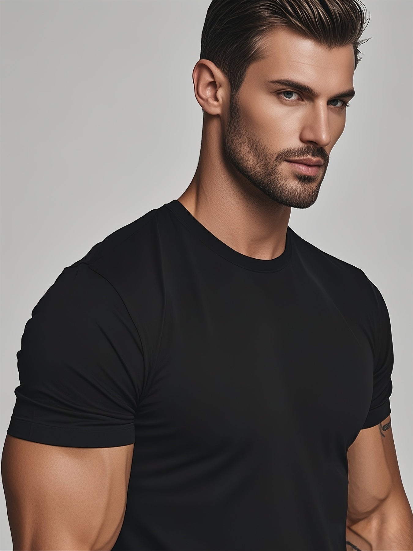 Men's Essential T-Shirt - Round Neck Short Sleeve Streetwear Style – view 8
