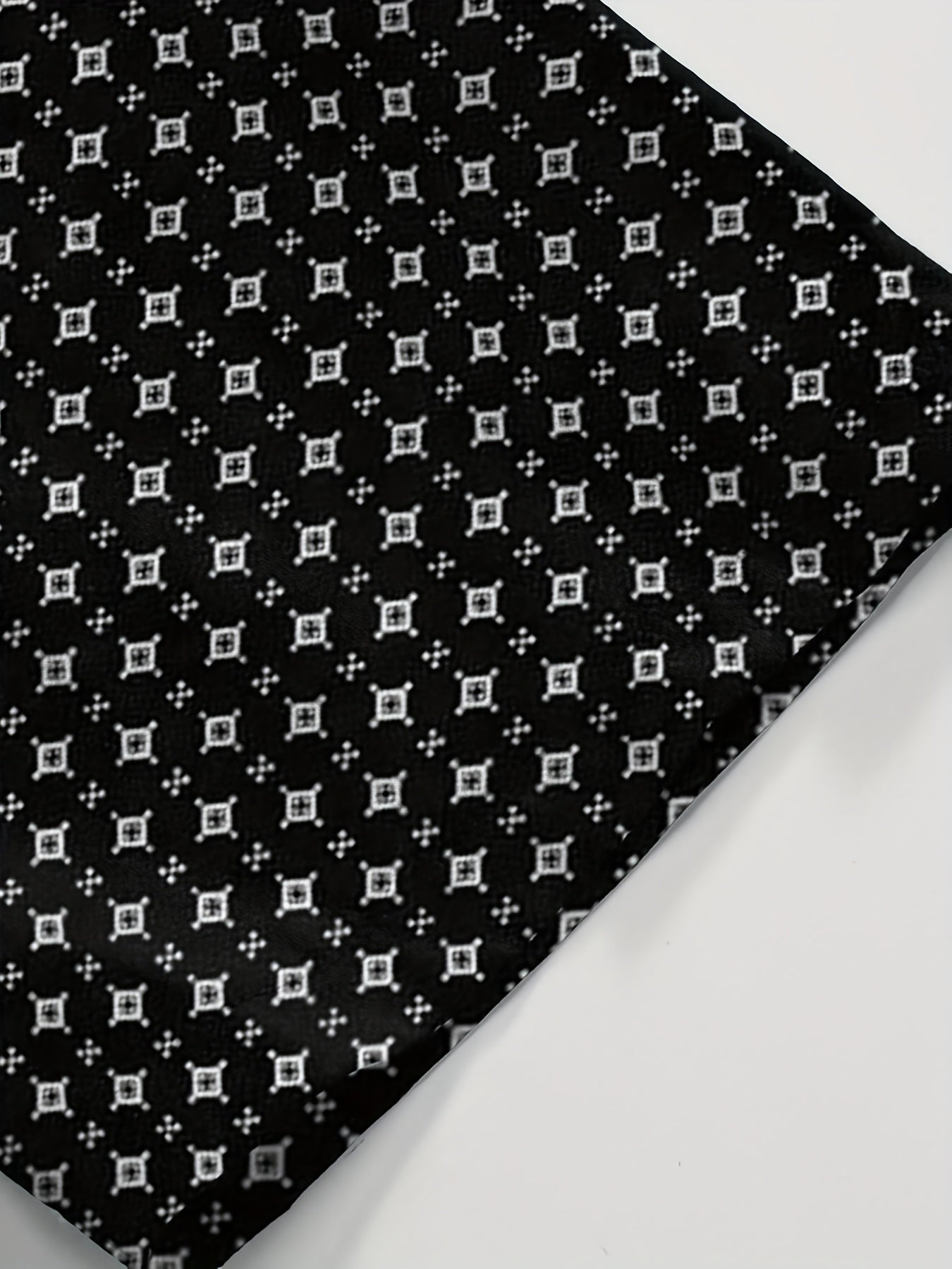 Men's Plus Size Geometric Shirt – Black White Button Up – view 10