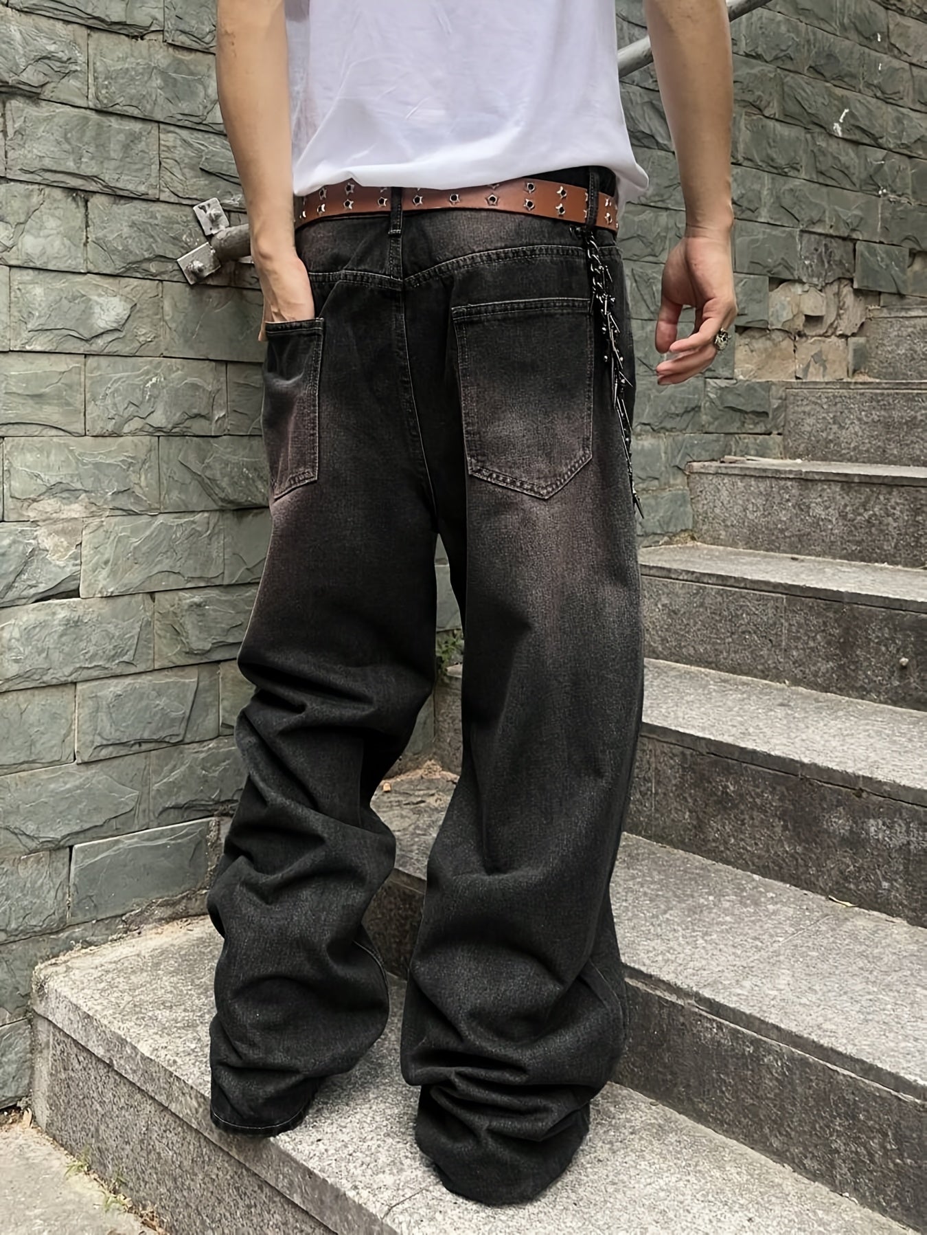Men's Relaxed Fit Jeans - Black Denim Clean Finish – view 3