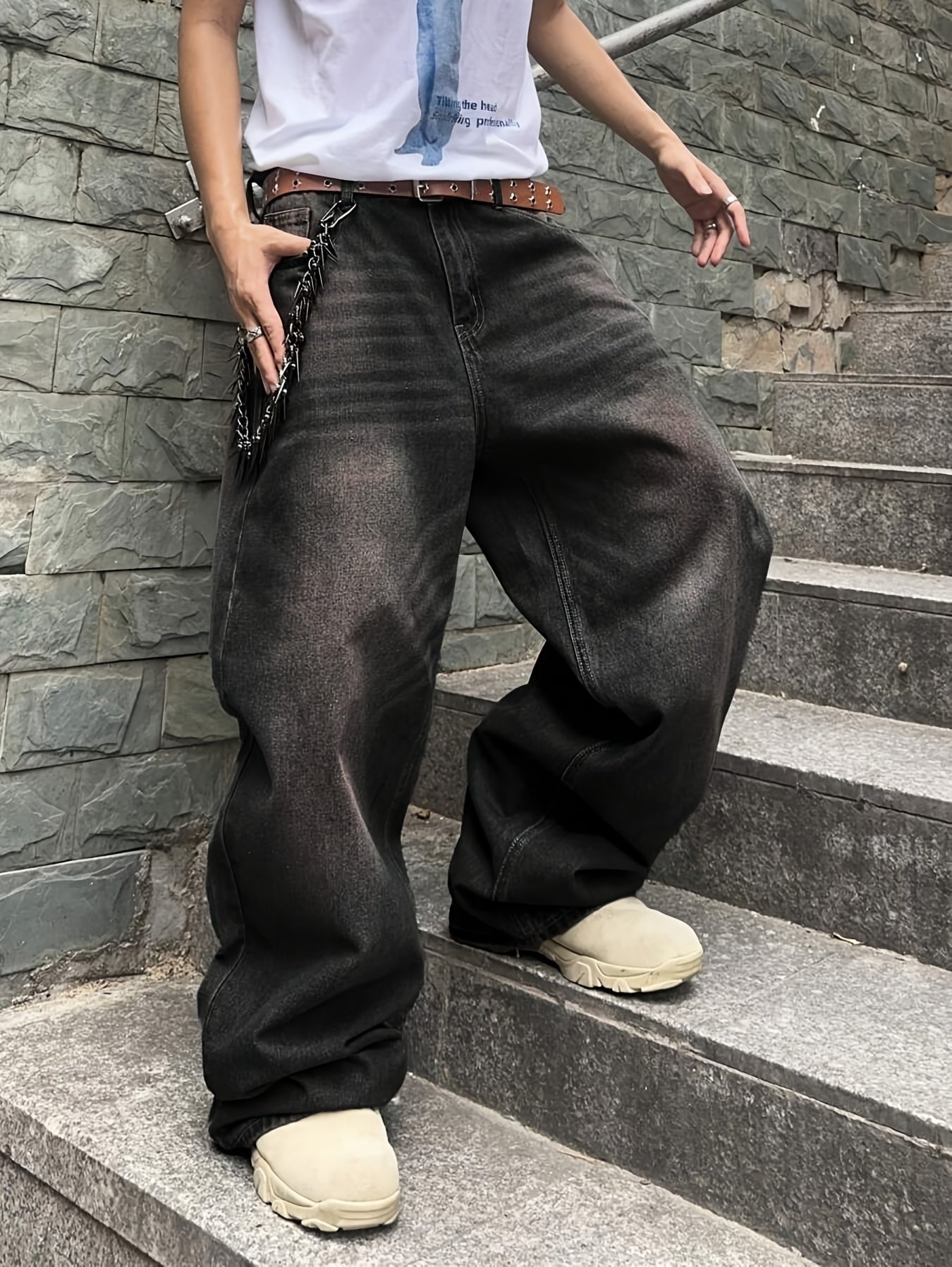Men's Relaxed Fit Jeans - Black Denim Clean Finish – view 9