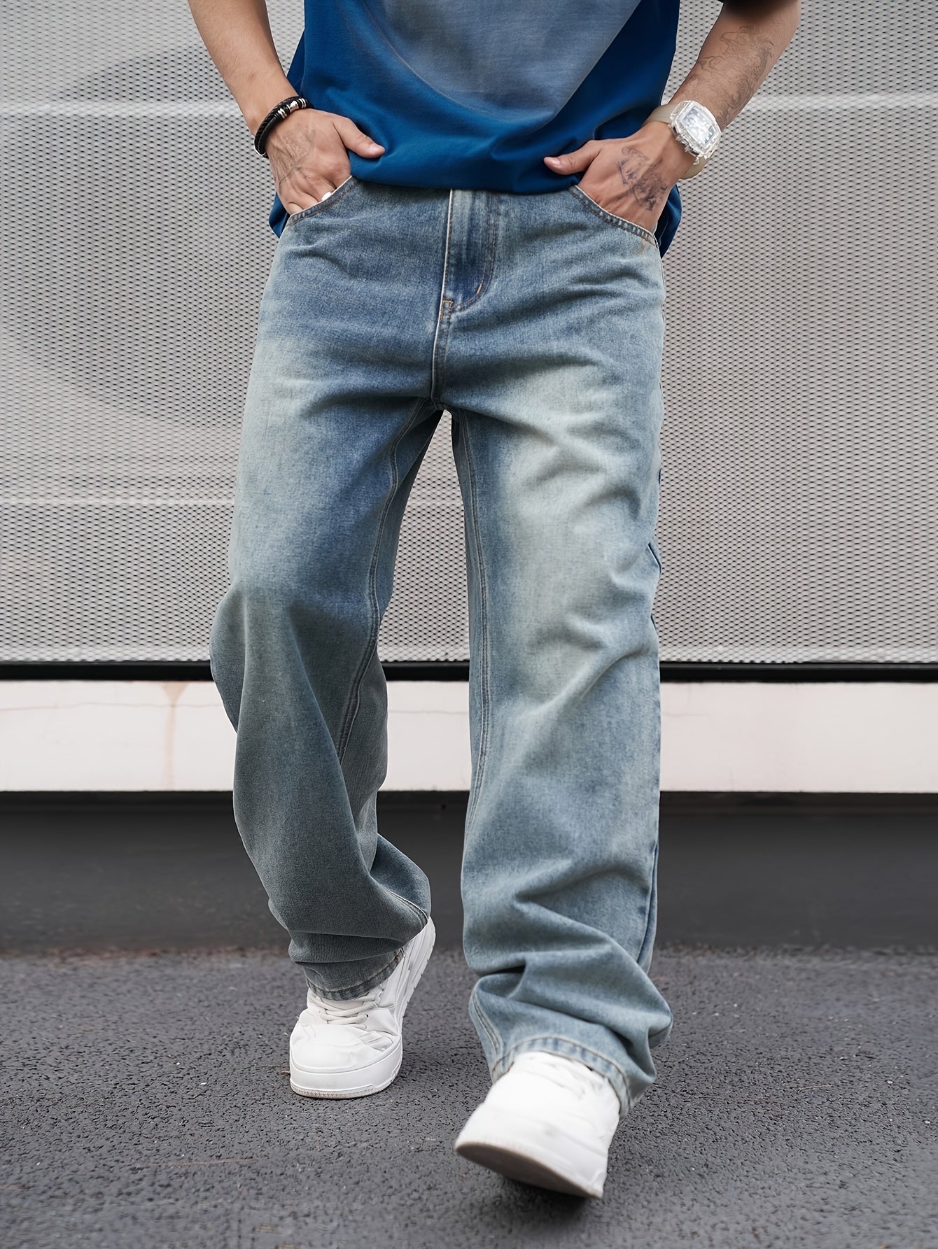 Men's Relaxed Fit Jeans - Vintage Wash Clean Finish – view 4