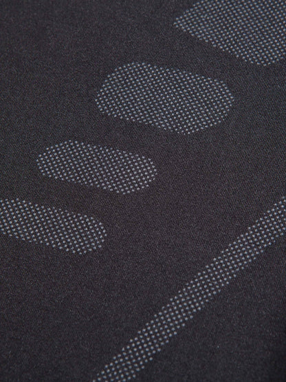 Men's Seamless Outfit Set - Regular Fit detail view