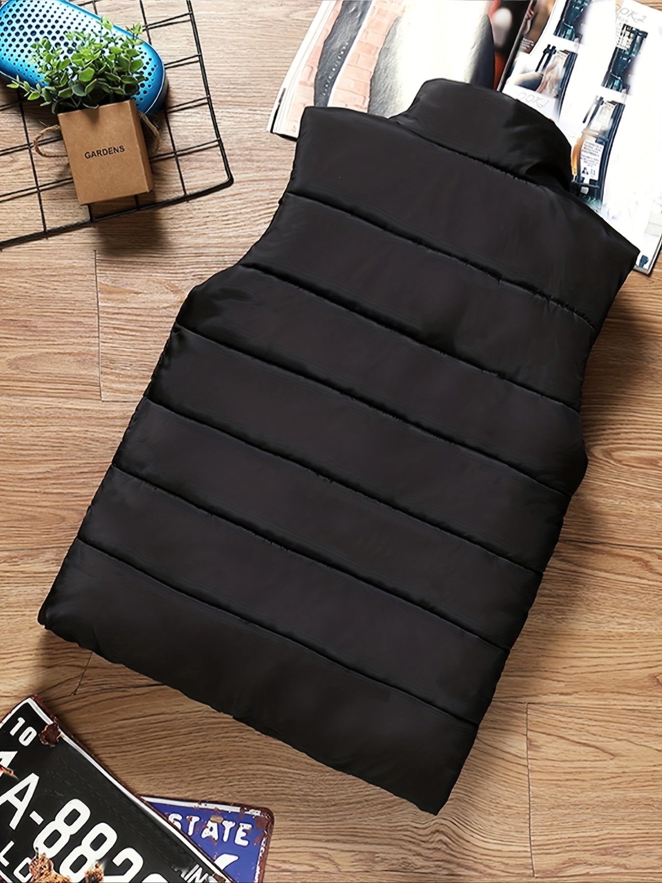 Men's Stand Collar Zip Vest - Zipper Pockets and Warm Layering – view 7