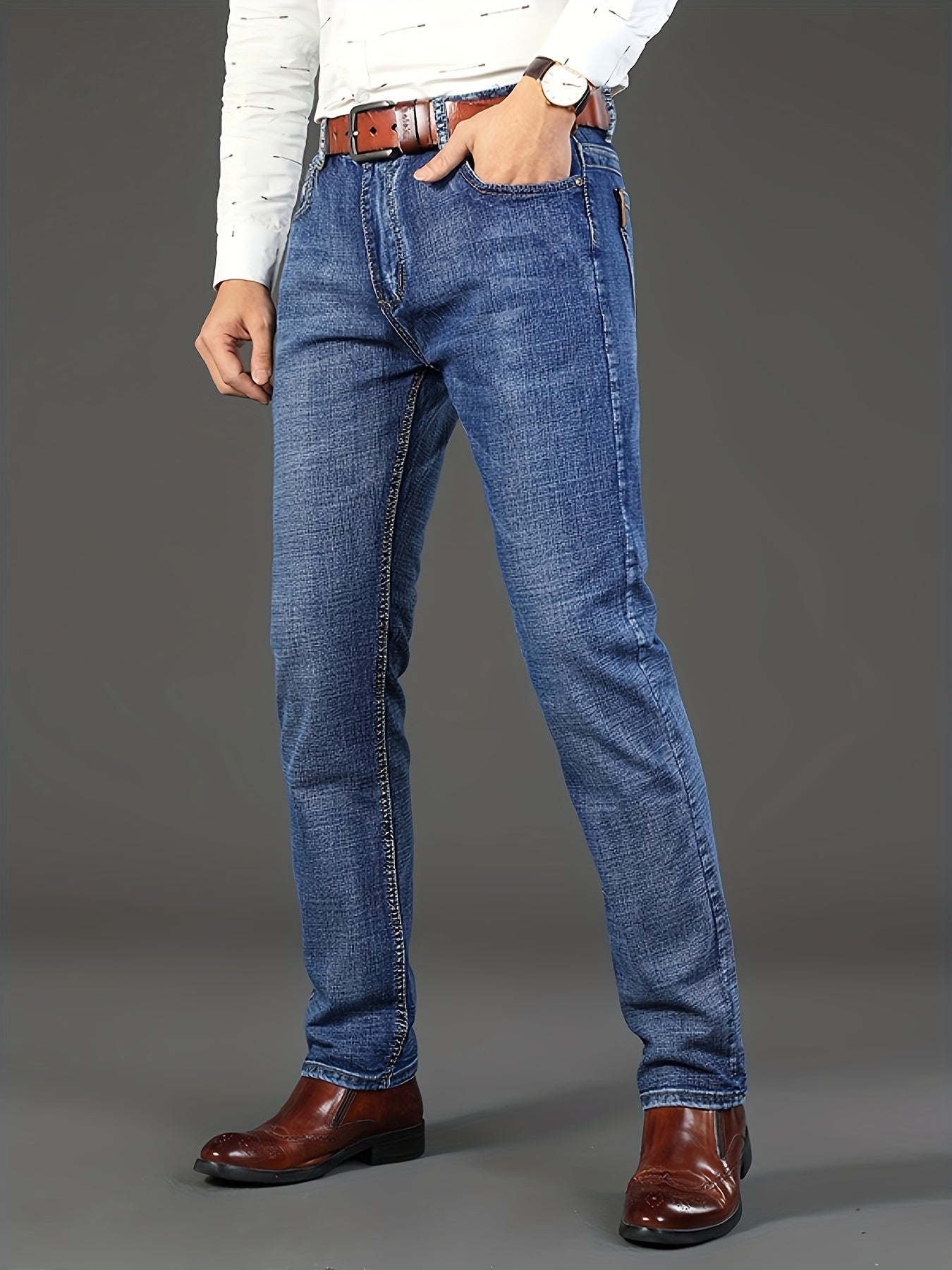 Men's Straight Leg Jeans - Classic Wash Clean Finish Weekend – view 3