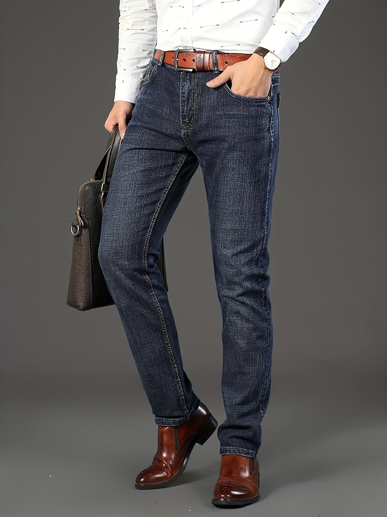 Men's Straight Leg Jeans - Classic Wash Clean Finish Weekend – view 4