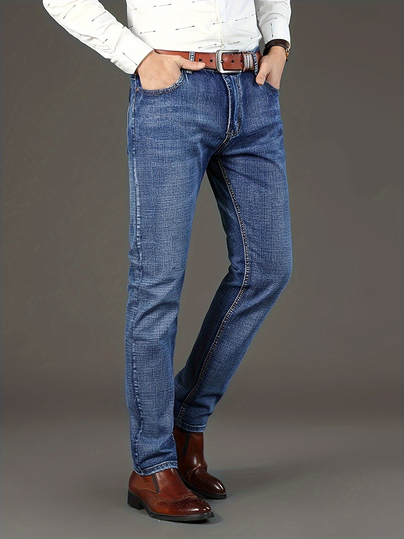 Men's Straight Leg Jeans - Classic Wash Clean Finish Weekend – view 14