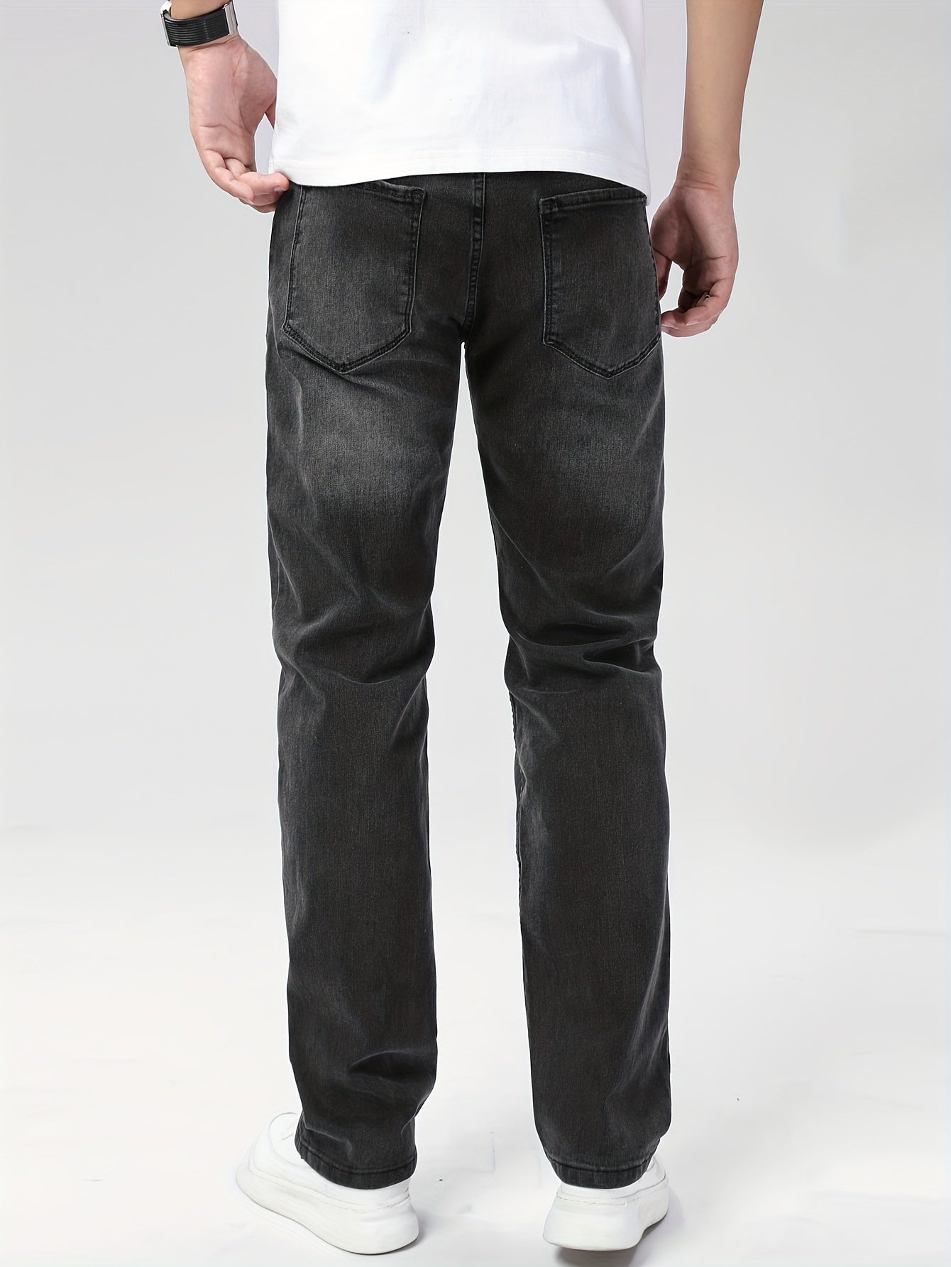 Men's Straight Leg Jeans - Vintage Wash Clean Finish Weekend – view 6
