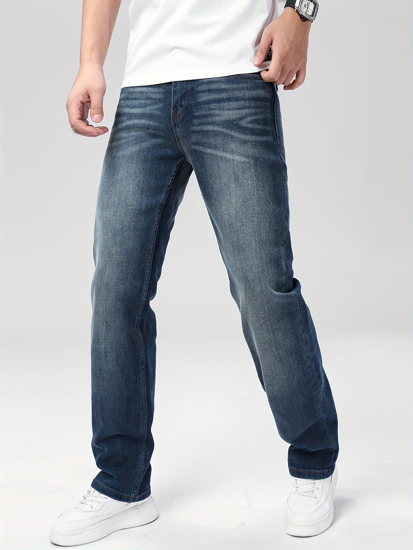 Men's Straight Leg Jeans - Vintage Wash Clean Finish Weekend – view 8