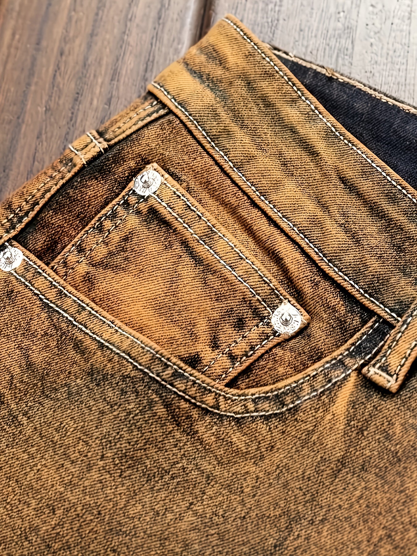Men's Straight Leg Jeans - Vintage Wash Utility Pocket – view 3