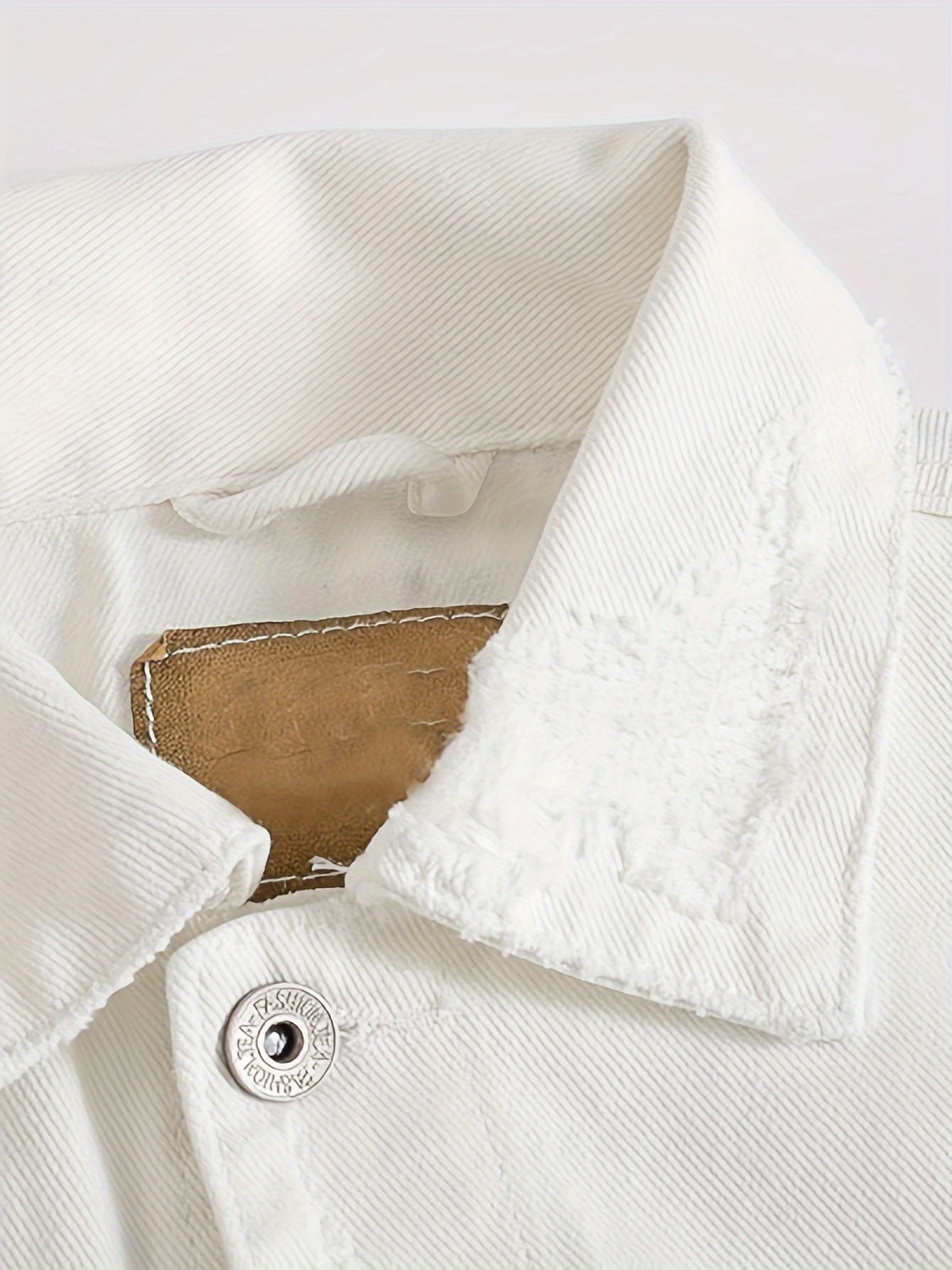 Men's Versatile Denim Pullover Jacket – Sizes S–XL – view 7