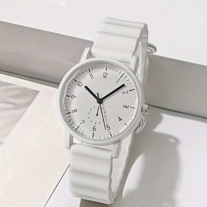 Women's Quartz Watch - Macaron Color Silicone Cute Casual Round Analog Fashion Wrist for Girls - product detail view 6